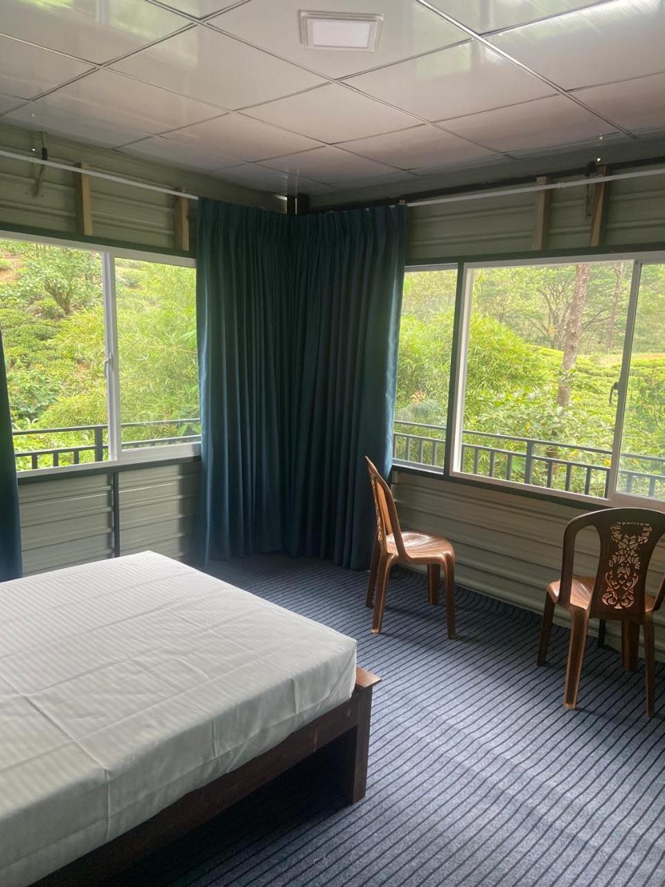 Shan Hotel Nallathanniya Kültér fotó